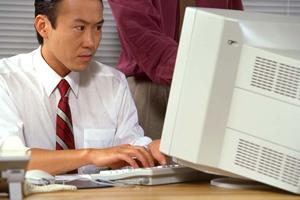 壁掛けデジタルサイネージと環境について