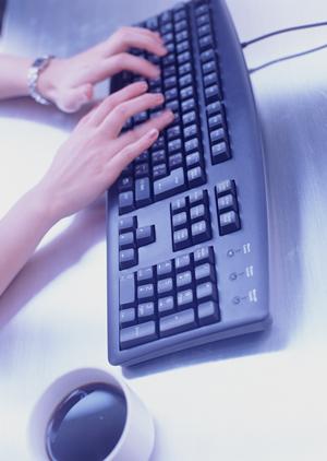 アプリ提供で顧客満足度を上げる代理店を目指そう